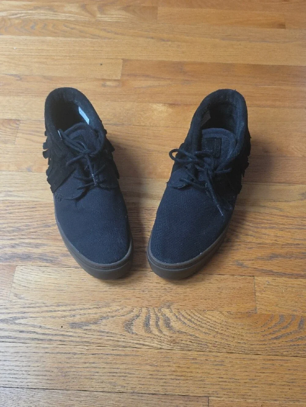 Men's Clear WeatherBlack Suede Mid-Top Casual Shoes with Fringe
